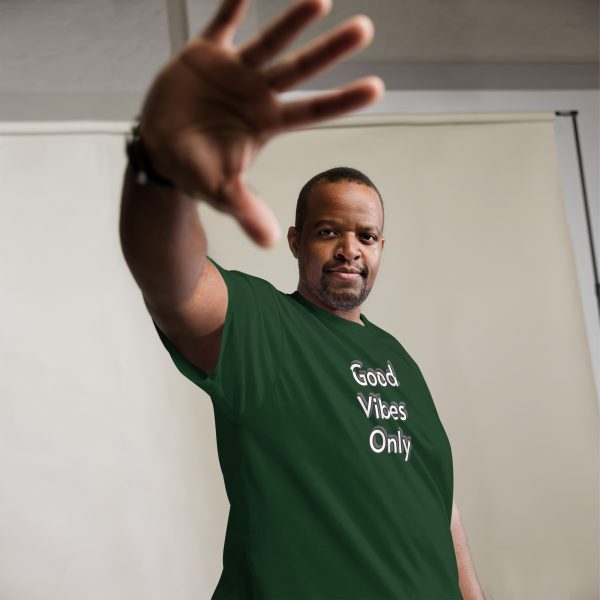 Good Vibes Only T shirt with Postivity Quote - Image 12