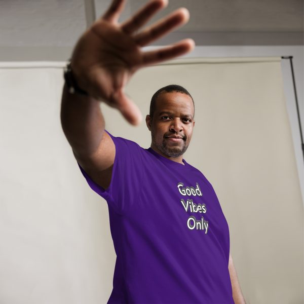 Good Vibes Only T shirt with Postivity Quote - Image 8